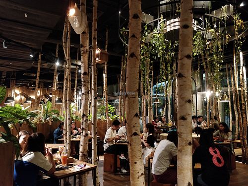 Good crowd on a Tue evening. at Hans im Glück - Vivocity  in Central Singapore