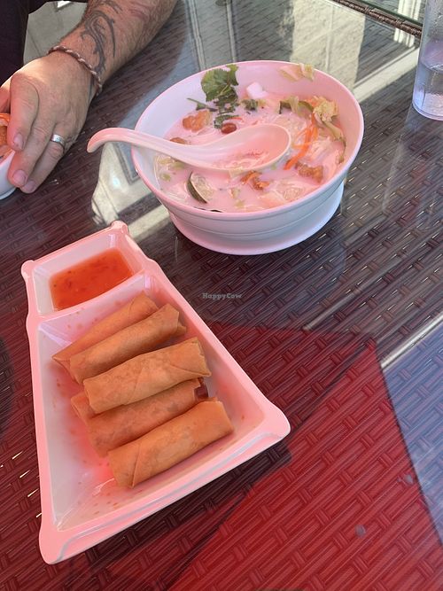Coconut curry soup and veg rolls at Thonburi Thai Food in Collingwood
