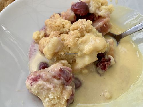 apple crumble at Sattgrün Kolumba Viertel - Mitte in Cologne