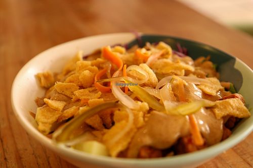 savoury bowl at One Happy Bowl in Noord