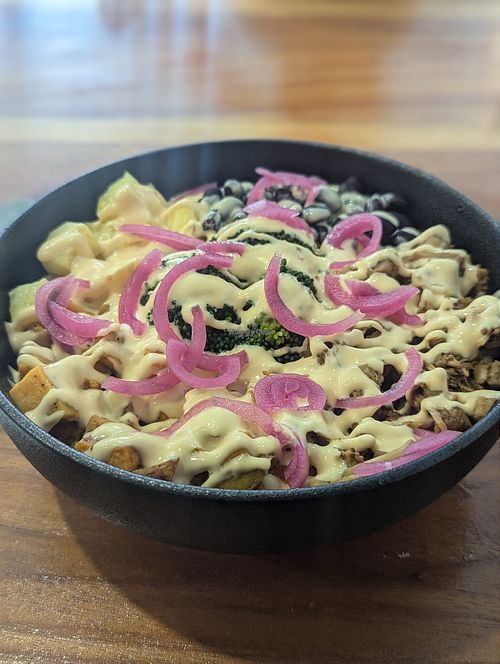 Caribbean at One Happy Bowl in Noord