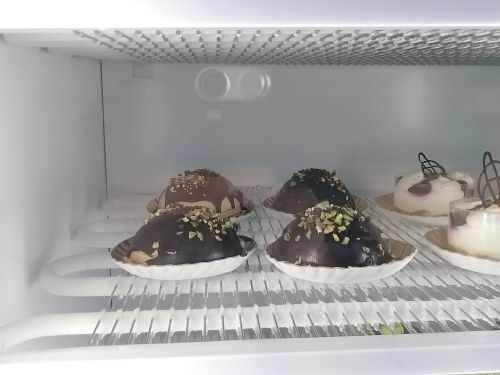 Vegan individual cake for 4,50euros at Senza Pensieri in Rome