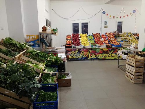 Inside 1 at Il Mercatone della Frutta in Collesano