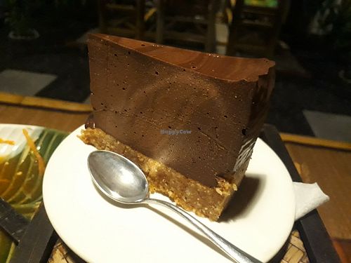 Raw cheesecake at Vegan Phangan in Koh Phangan