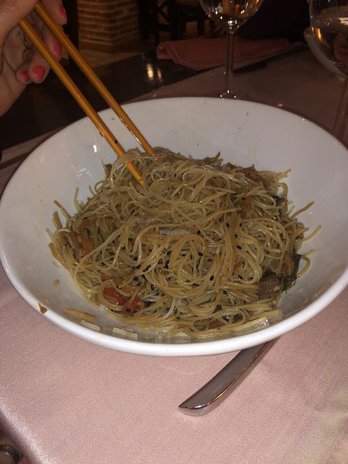 Wok Noodle Stirfry at Madre Tierra in Toledo