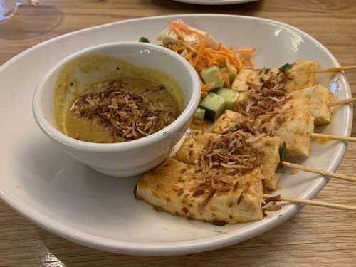 Tofu skewers  at Silver Diner in Elkridge