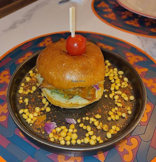 Samosa Burger at Mango in Gstaad