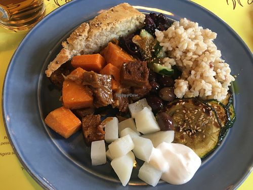 Plate made of the items from the buffet at Semente - Art - Coffee & Plant Based Food in Braga