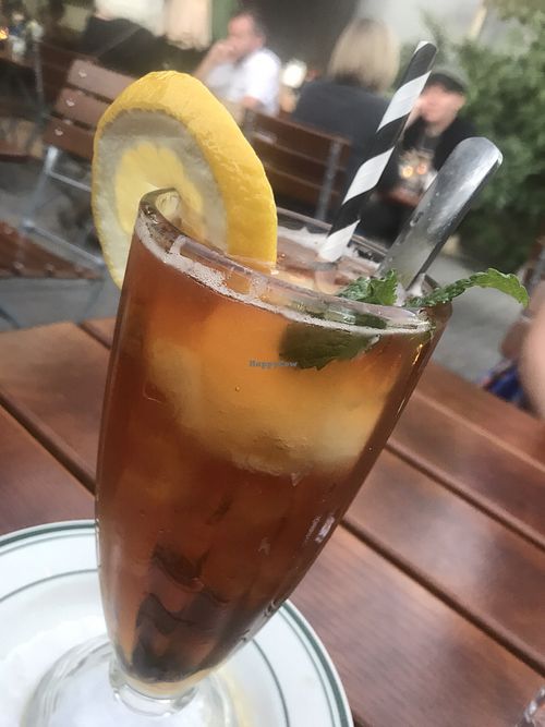 Lemon tea at Hinterhof in Los Angeles