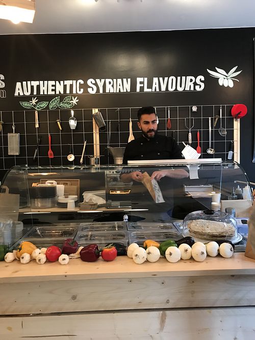 Friendly efficient service at Mama's Keuken in Amsterdam