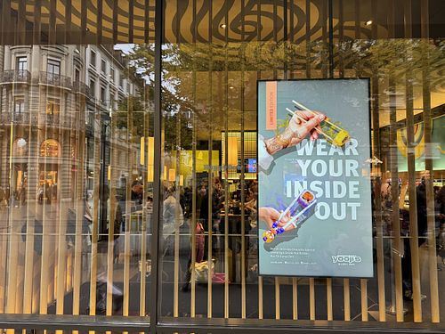 window  at Yooji's Sushi - Bahnhofstrasse in Zurich