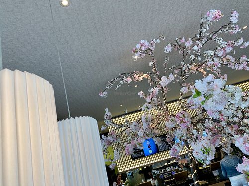 inside at Yooji's Sushi - Bahnhofstrasse in Zurich