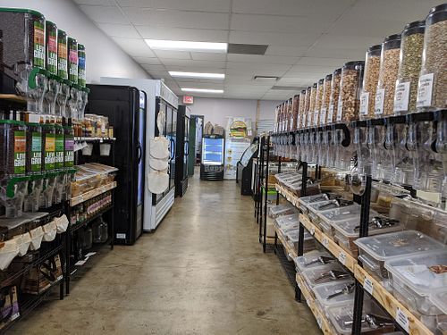 bulk food at Zero Waste Emporium in Victoria