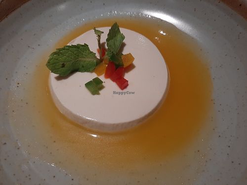 New store Hoang Dao Thuy at Sadhu in Hanoi