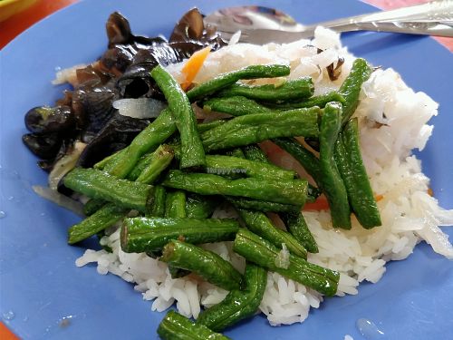 long bean, black fungus and white rice at Ru Lai Vegetarian - Stall 108 in Northeast Singapore