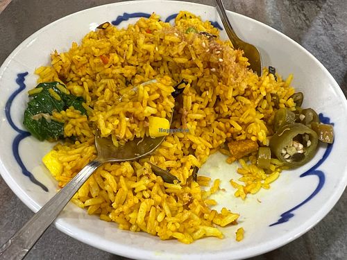 Pineapple fried rice $5  at Lin Lin Vegetarian Delight 霖霖素食 in East Singapore