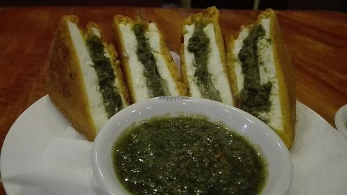 Paneer Pakora at Little India - One Pavilion Mall in Cebu