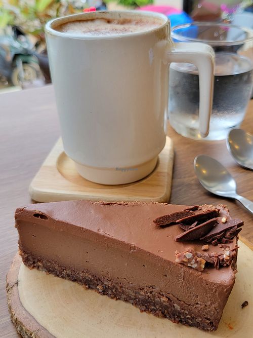 Double chocolate cheesecake and a chocolate almond milk #Veganuary at Deli Devi in Koh Phangan