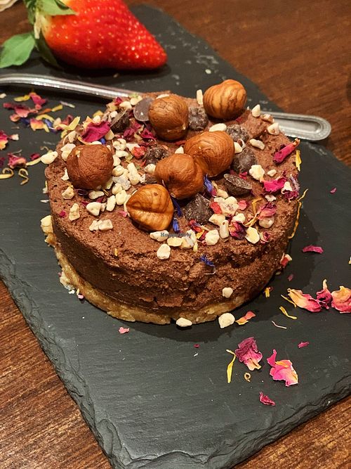 Raw cake at Utopia in Nice