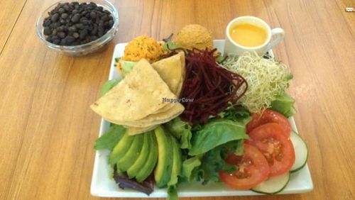 Make Your Own Salad at Stuff I Eat at Stuff I Eat in Inglewood