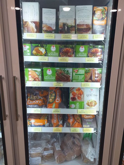 Meat replacement at Veganizan in Valencia