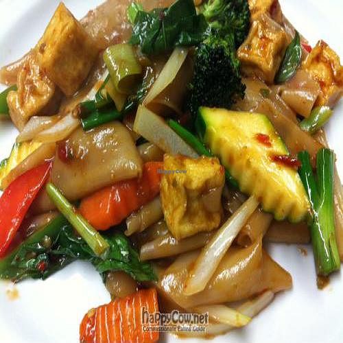 Drunken Noodle With Tofu at Kow Thai in Allentown