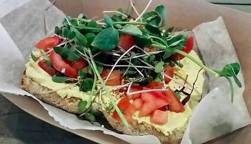 Toast at & Juice Co in Columbus