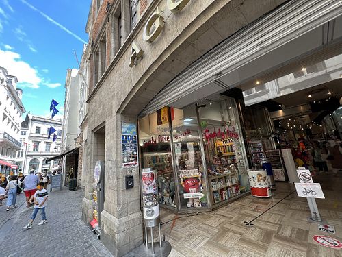 outside  at Candy Time in Brussels