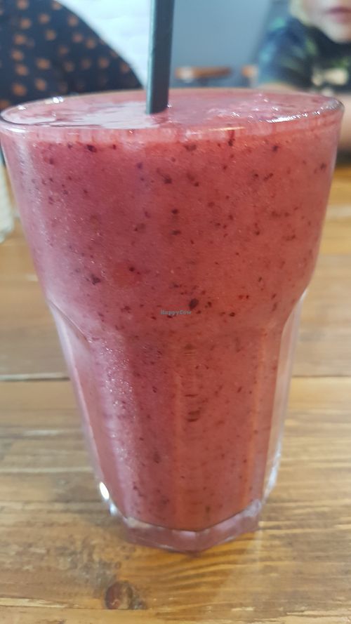 Very berry smoothie at Vegano in Newcastle Upon Tyne