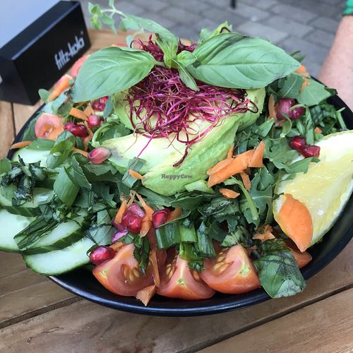 Raw salad 😍 at Focus Foodbar in Tilburg