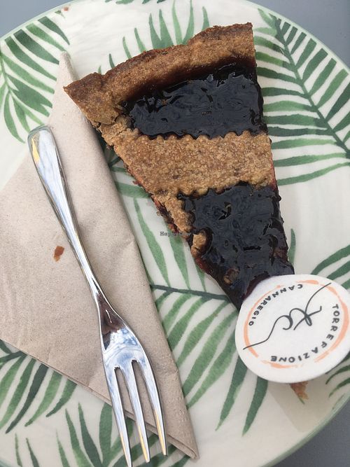 Elderberry tart  at Torrefazione Cannaregio in Venice