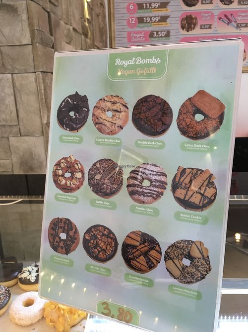 to-order vegan donuts - fillings can be changed to other vegan options!!! at Royal Donuts - Luxemburger Straße in Cologne