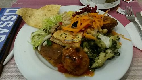 My plate at Jardim das Cerejas - Chiado in Lisbon