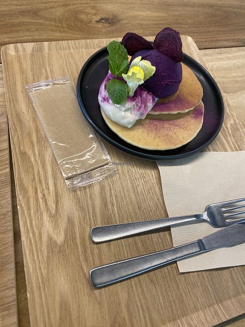   at Rakuen Cafe in Naha