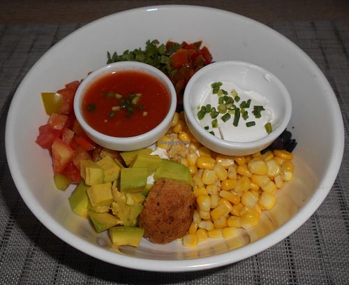 Modified Sombrero Bowl at Easy Health in Pattaya