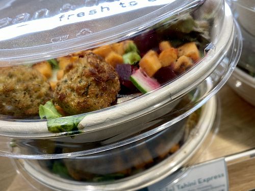 salad at Dean & David in Erfurt