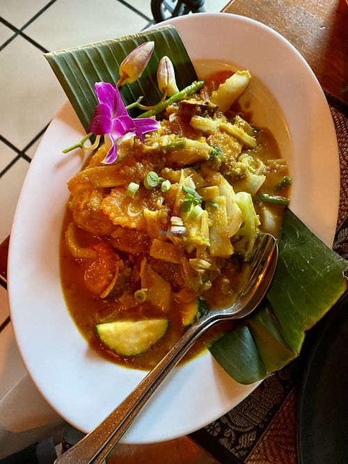 Veggies and tofu in peanut sauce (sweet)  at Muang Thai in Buchholz