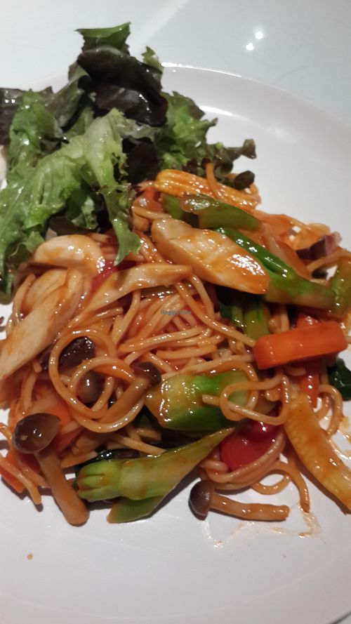 stir fry vegetarian spaghetti at The Little Kitchen in Bangkok