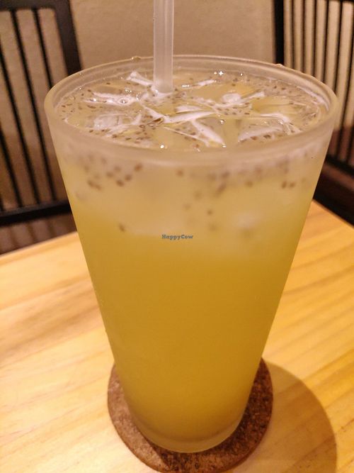 Enzyme juice at YAYA Mombo in Taipei