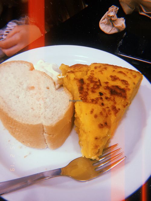 Tortilla vegana  at La Factoría Vegana in Leon