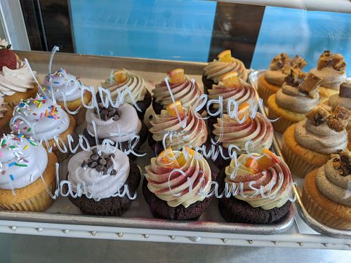 Almond Butterfly Harbord St Toronto Review &quot;Amazing