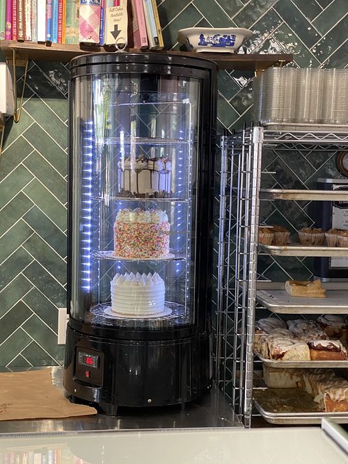 Cake at Valhalla Bakery in St Petersburg