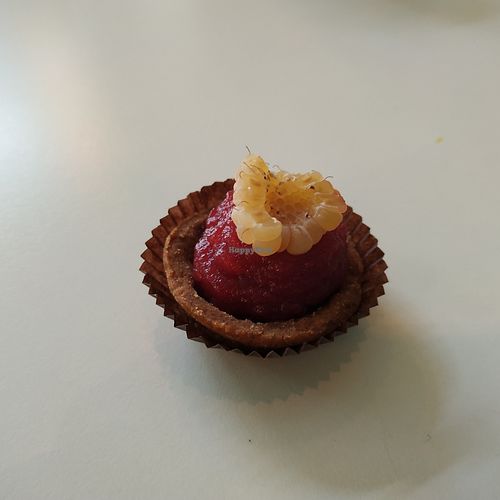 Cherry cream tartlete at Antonio Chiodi Latini in Turin
