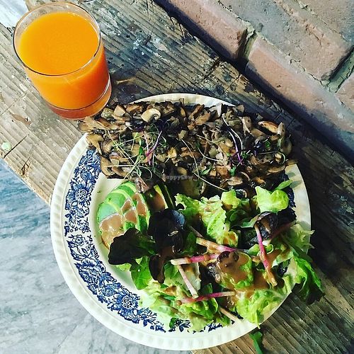 Coffee toast - vegan  at Roche in Paris