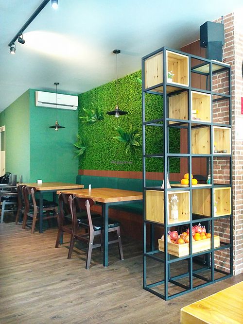 Cozy eatery at Leaf Corner 慈素 - Sembawang in North Singapore