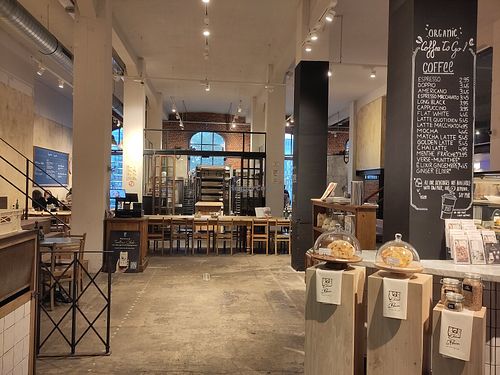 View from the entrance at Le Pain Quotidien - Ave du Port in Brussels