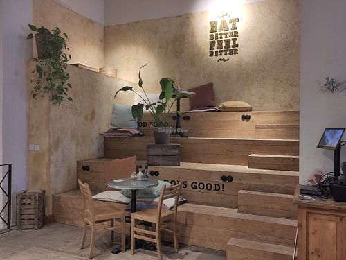 Super cozy sitting stairs at Le Pain Quotidien - Ave du Port in Brussels