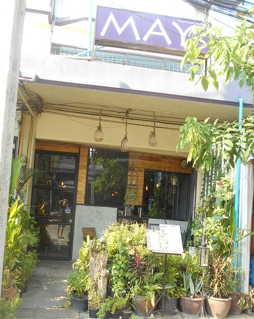 Entrance at MAYs in Pattaya