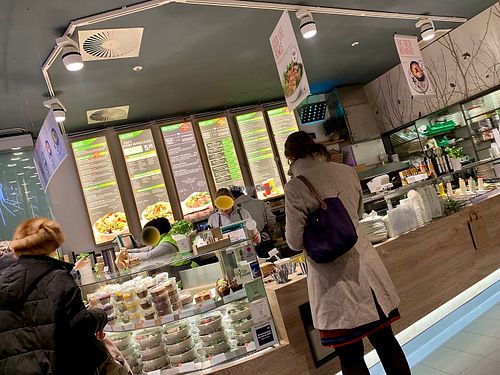 inside at Dean & David - Willy-Brandt-Platz in Mannheim