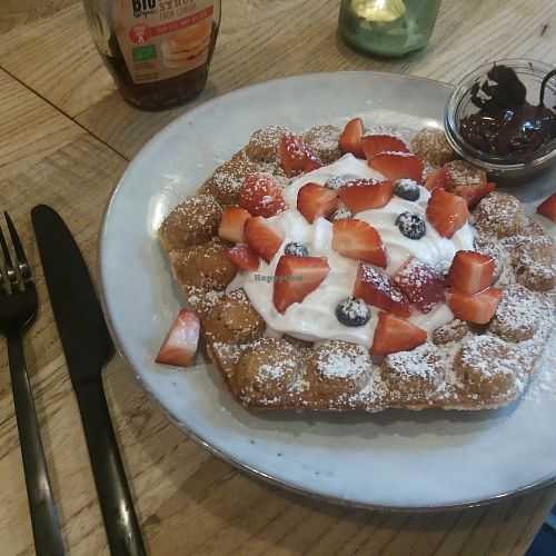 Naughty strawberry waffle at Sunday Munday in Copenhagen